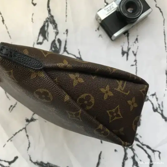 FS CHEAP CASE PALLAS BEAUTY Louis Vuitton 0608